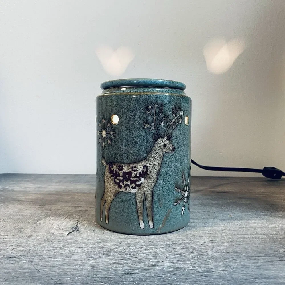 Scentsy Wax Warmer Winter Stag Reindeer Deer Snowflake Holiday Collection Snow